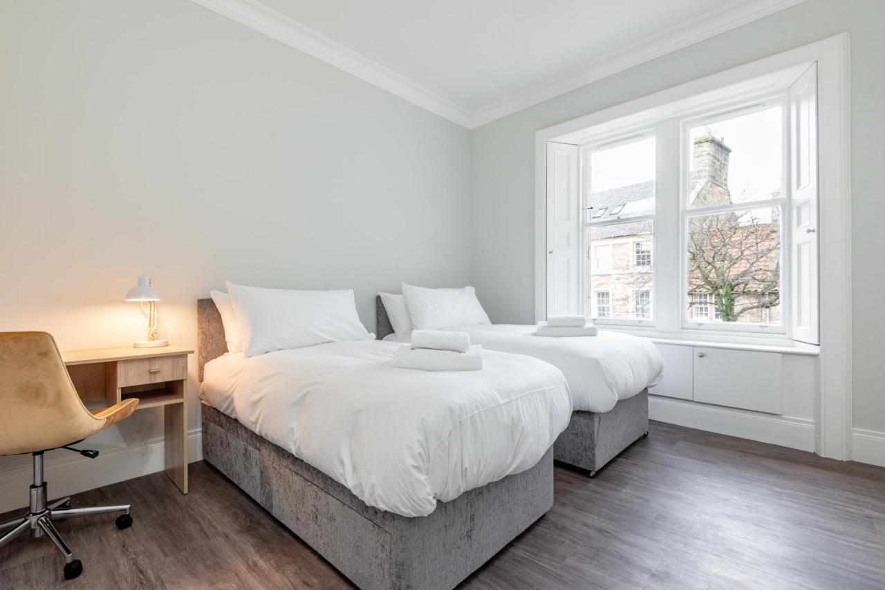South Street Luxury Apartment * Central * Sleeps 4 เซนต์แอนดรูว์ ภายนอก รูปภาพ